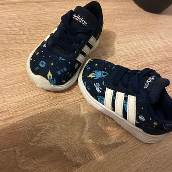 Chaussure adidas