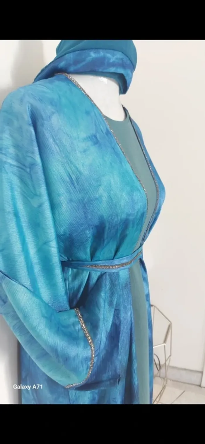 Set kimono bleu Emirats chic neuf - photo numéro 11