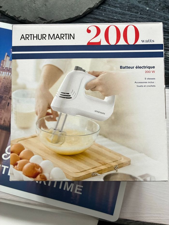 Batteur électrique neuf