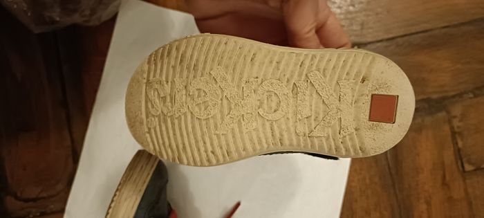 Chaussures Kickers pointure 20 - photo numéro 2