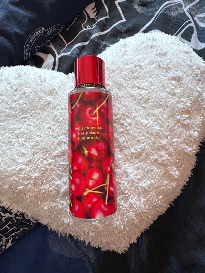 Brume victorias secret cherry pop - photo numéro 4
