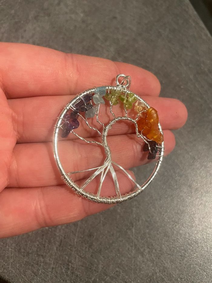 Pendentif grand arbre de vie - 7 chakras - Pierres naturelles - photo numéro 4