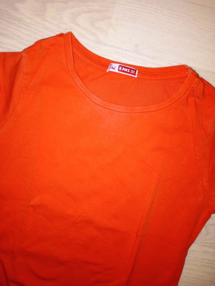 Tee-shirt orange DPAM
T. 8 ans - photo numéro 2