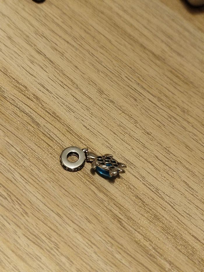 vend charm de pandora  tortue - photo numéro 6