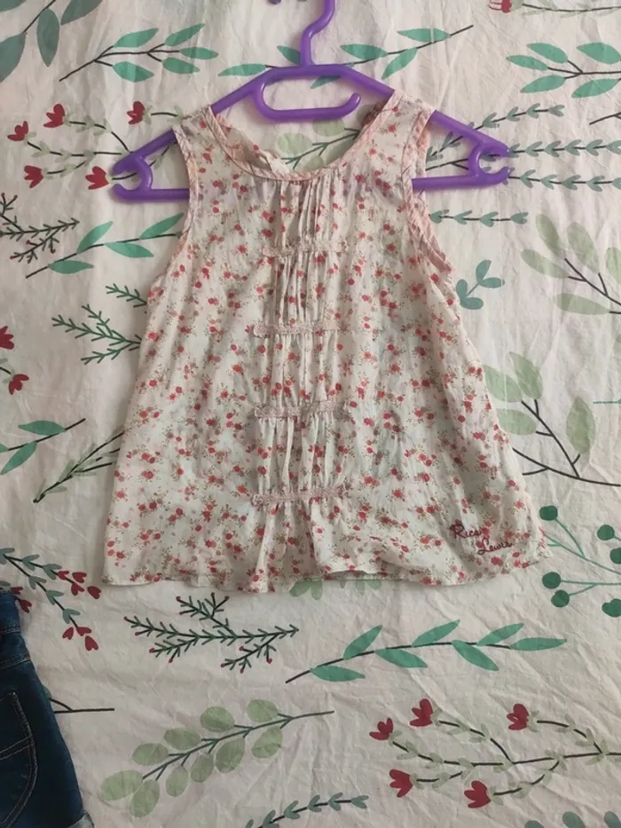 Blouse et short 4 ans TBE - photo numéro 4