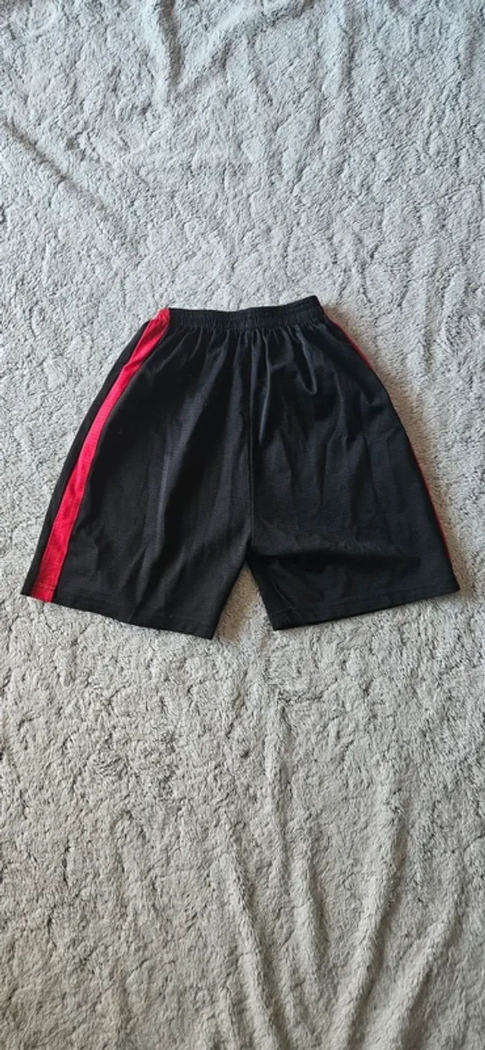 Short sport 10 ans