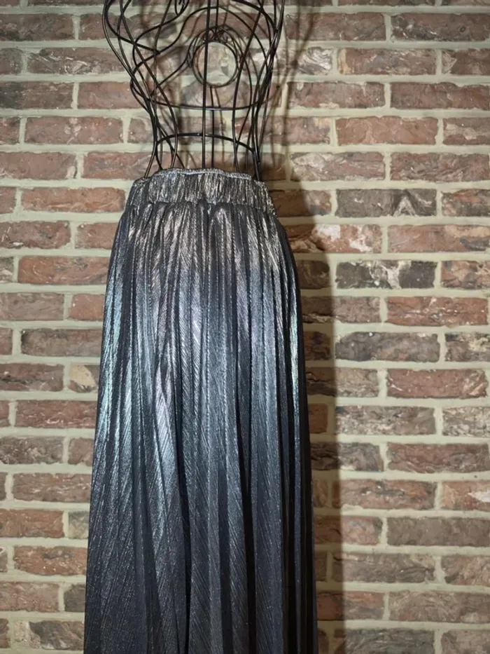 Jupe plissée argentée Molly Bracken Taille S / 36 - photo numéro 9