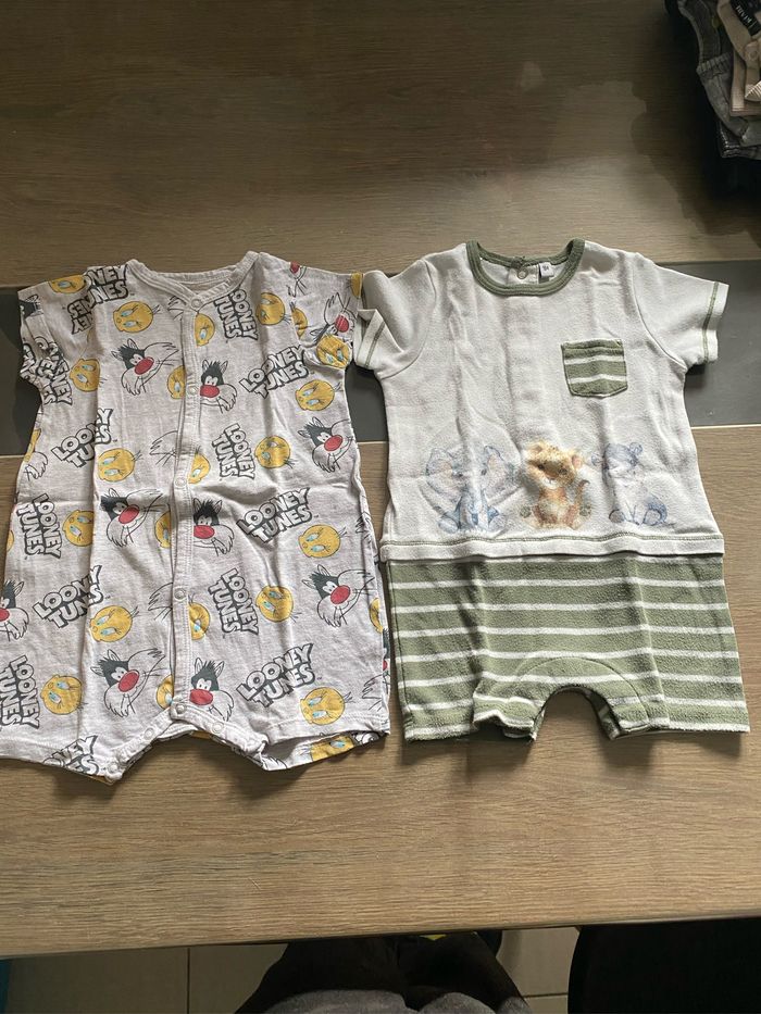 Combinaison taille 9 mois