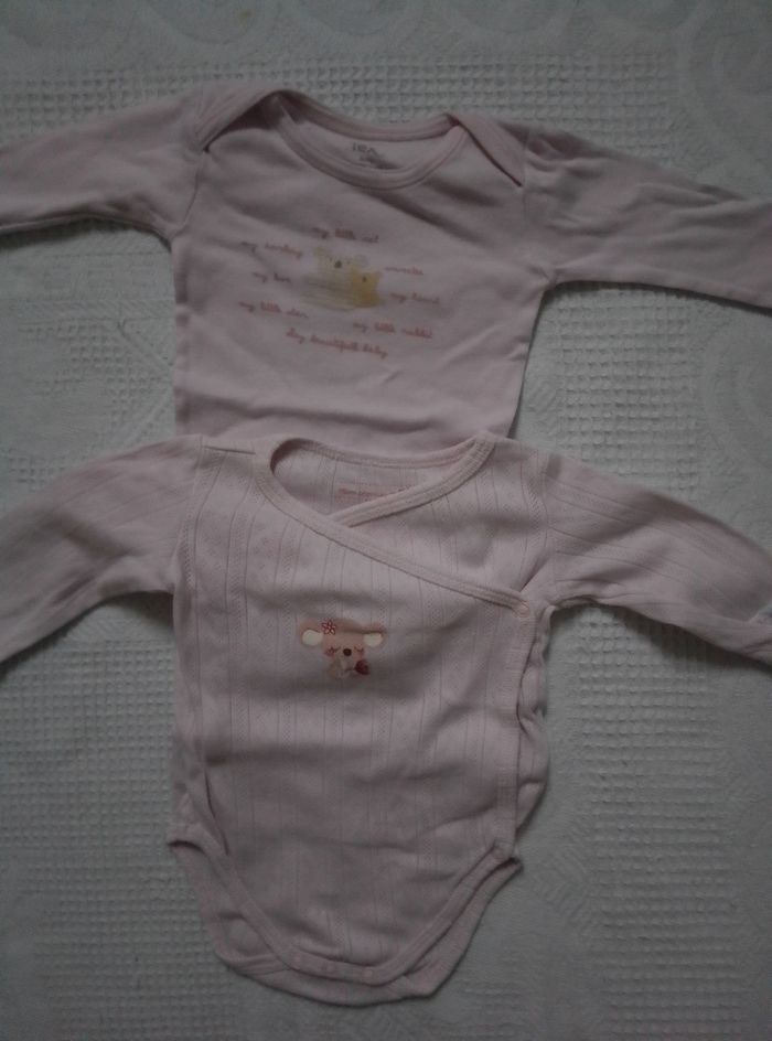 Gros lot body fille 3 mois - photo numéro 10