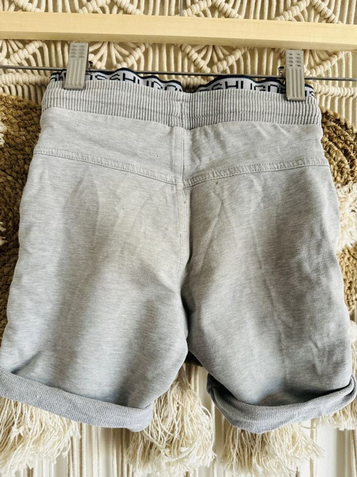 Bermuda Hugo Boss 4 ans - photo numéro 2