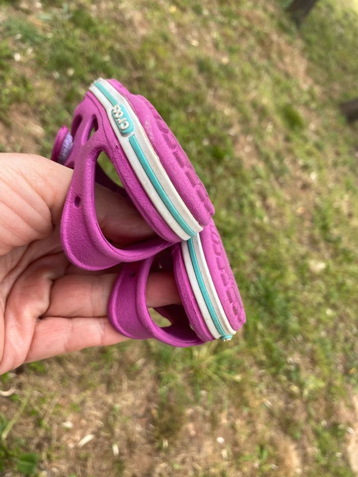 Sandales crocs rose fuschia c5 ou 22 - photo numéro 6
