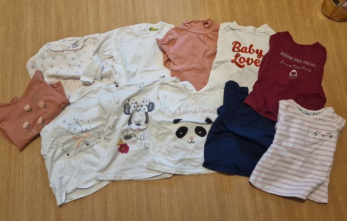 Lot pull fin bébé fille
