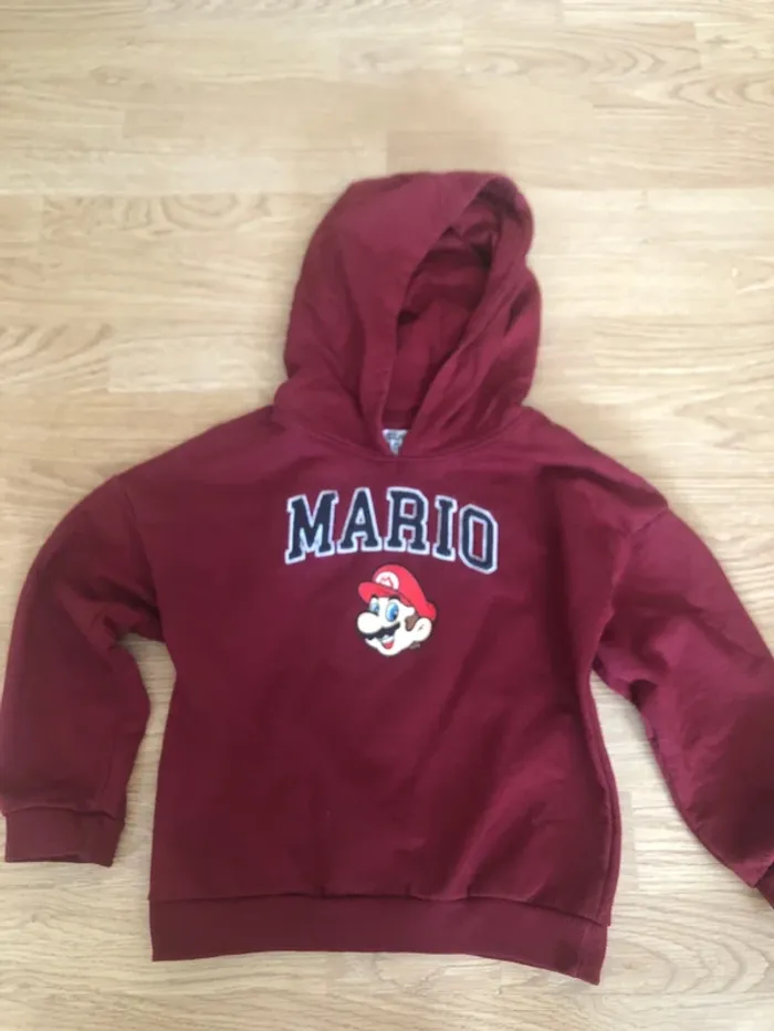 Pull Mario 6 ans