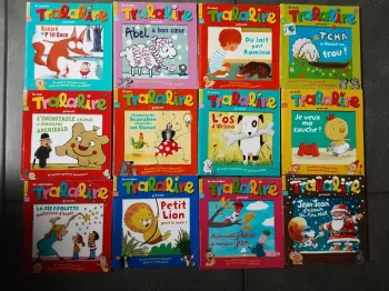 Lot de 12 livres Tralalire