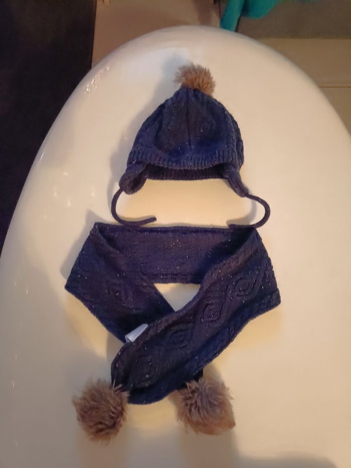Ensemble bonnet écharpe