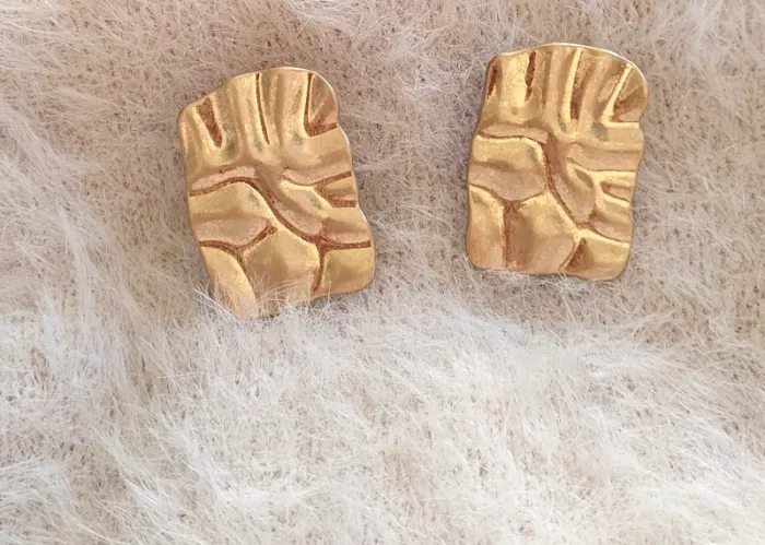 Boucles d'oreilles dorées