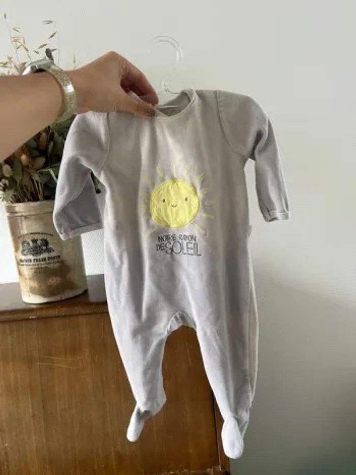 Lot de pyjamas une pièce - 6 mois - photo numéro 4
