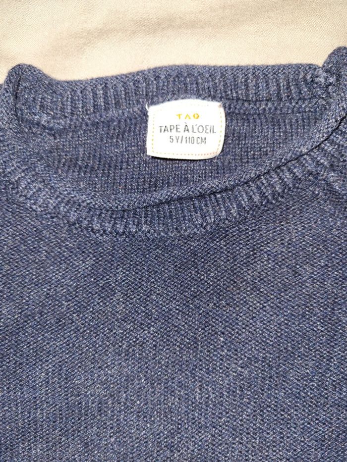 Pull tape à loeil 5 ans - photo numéro 4