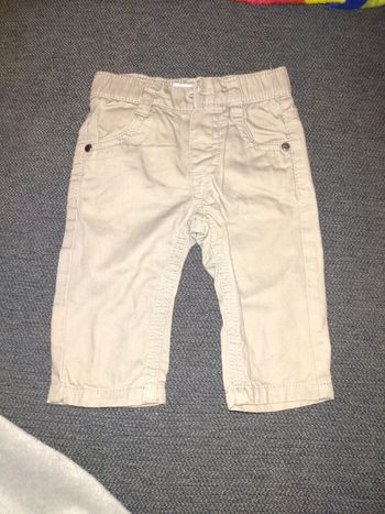 Pantalon gris Gémo taille 3 mois