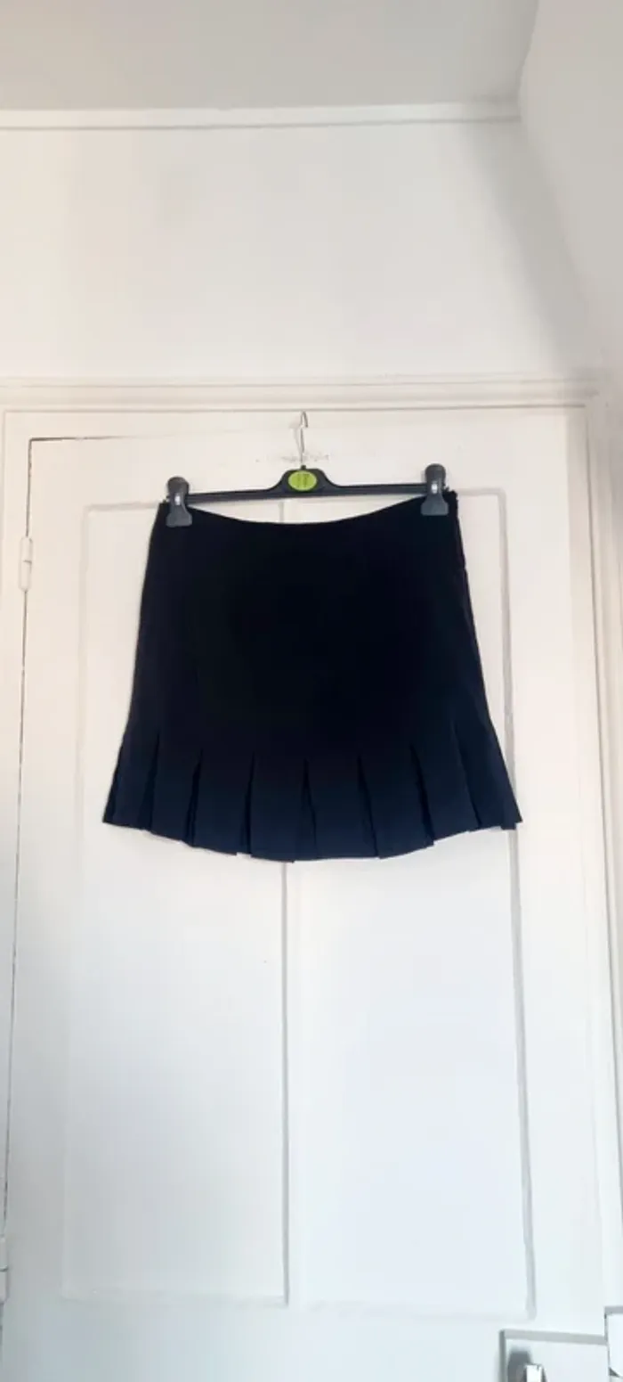 Jupe courte noire ecoliere penny black 38 - photo numéro 2