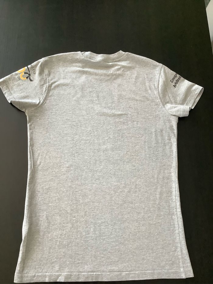 T-shirt gris Adidas Taille S - photo numéro 7