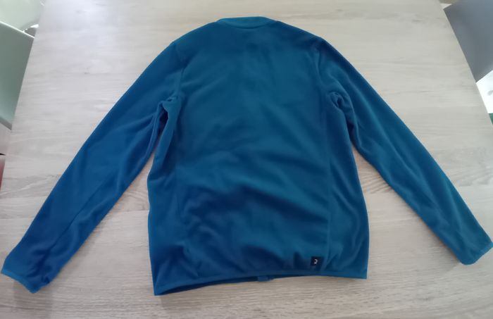 Veste polaire Quechua fille ou garçon 14/15 ans - Comme neuve - photo numéro 2