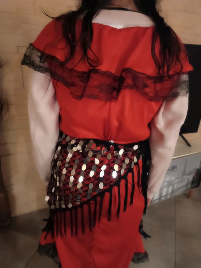 Déguisement costume robe rouge red Flamingo espagnol noir black chapeau cap dress Scarlet victorien - photo numéro 8