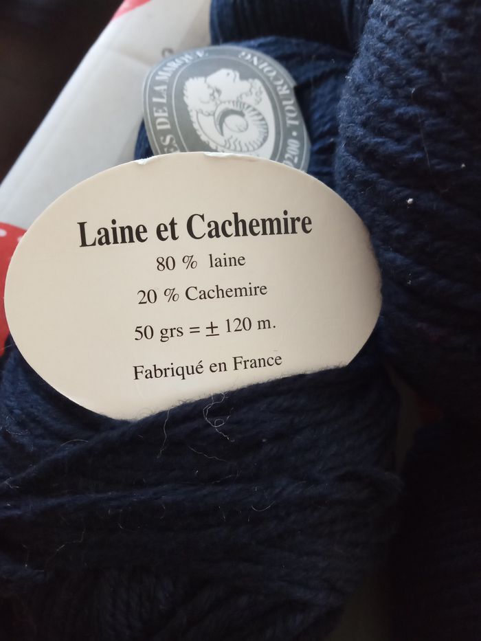 Lot de 9 Pelotes (Laine et Cachemire) 50g "Textile de la Marque" - Neuves - photo numéro 3