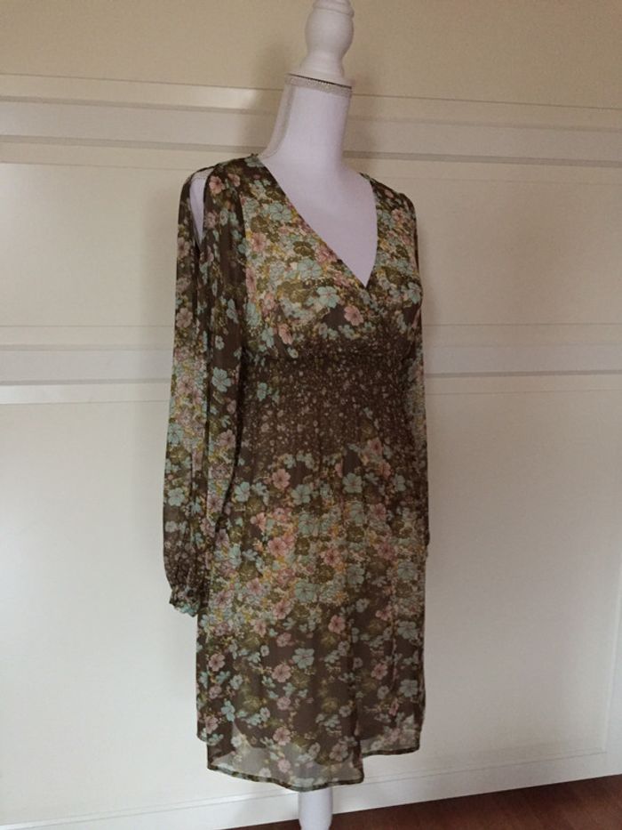 Jolie robe bras nus h&m 36