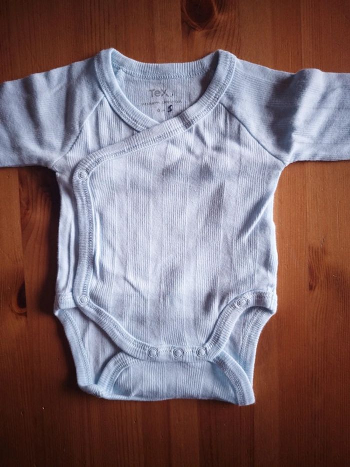 Lot de 4 bodies blanc et bleu taille naissance - photo numéro 3