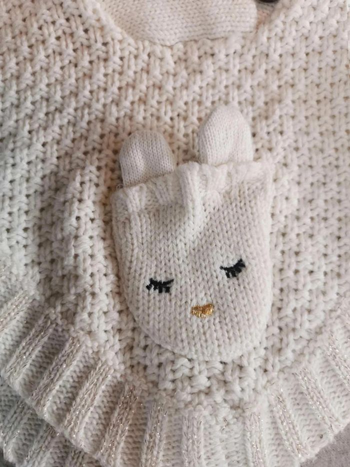 Ensemble 👣 pantalon dpam, tee-shirt obaïbi, poncho Kitchoun, 6mois/67cm - photo numéro 8