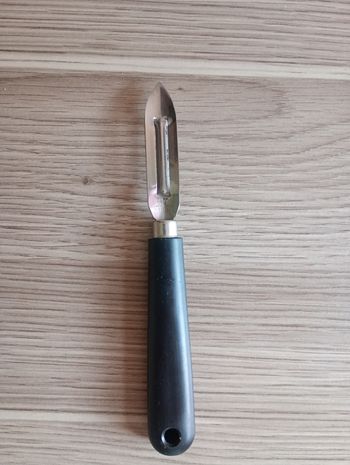 Éplucheur professionnel