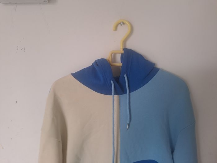 Sweat à capuche beige bleu Shein Taille S - photo numéro 3