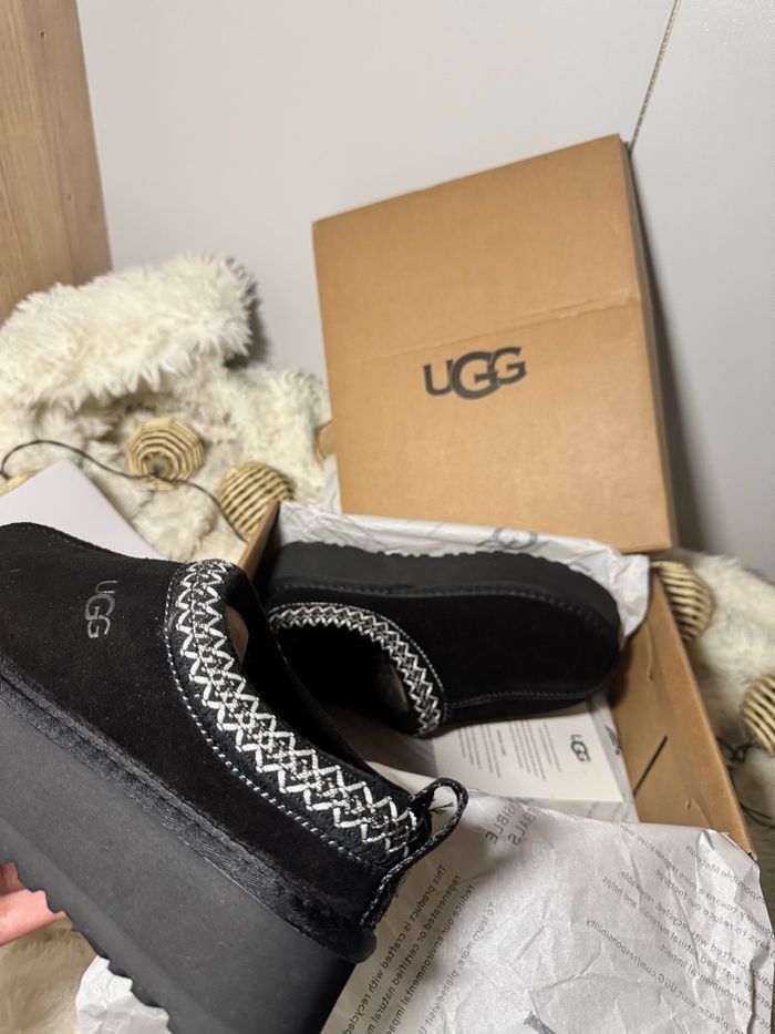 Ugg plateforme Taz 2 - photo numéro 9