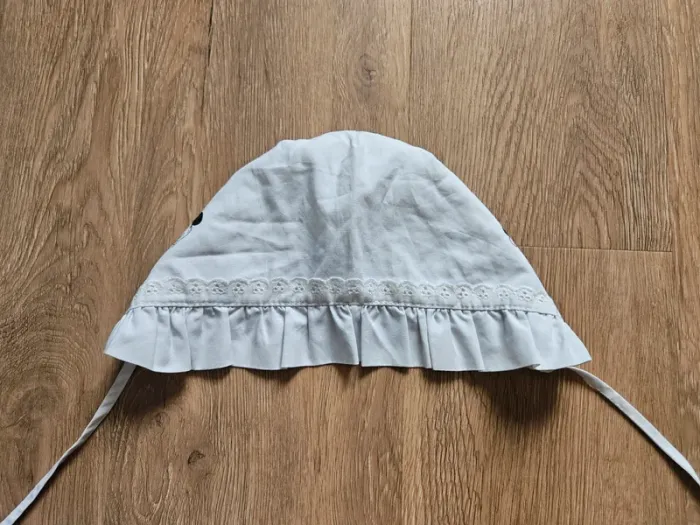 Chapeau bébé fille en broderie mickey - photo numéro 4