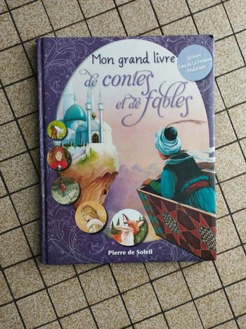 Mon grand livre de contes et de fables