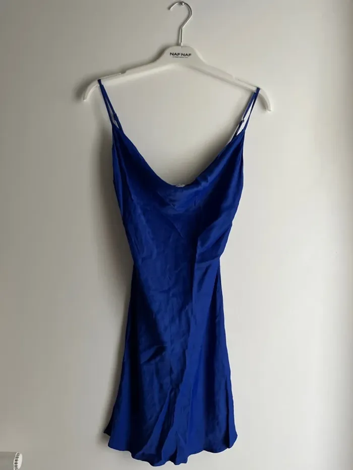 Robe courte