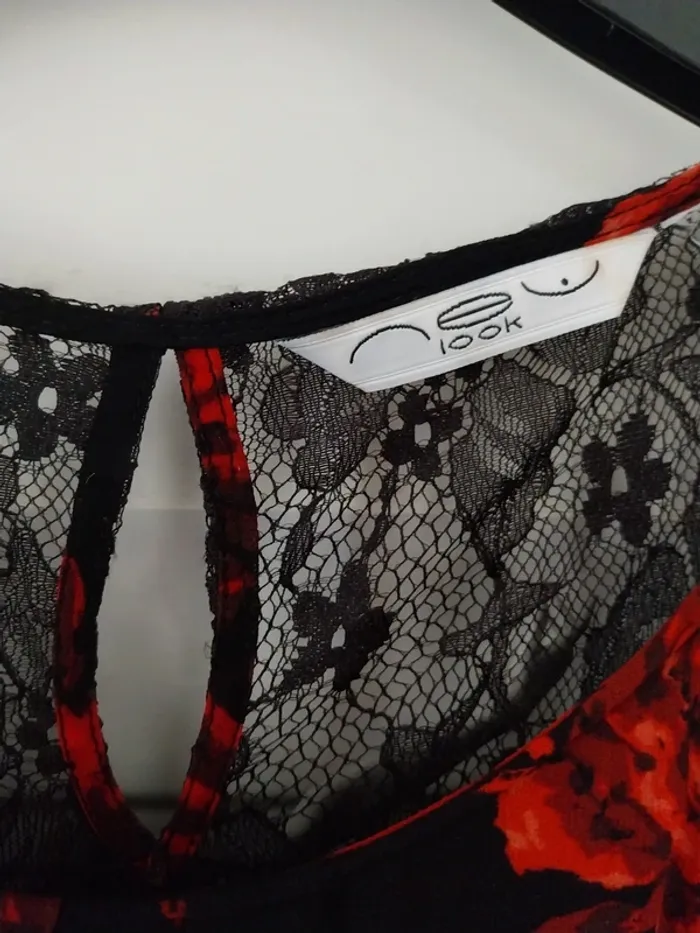 Robe à fleurs sans manche - photo numéro 2