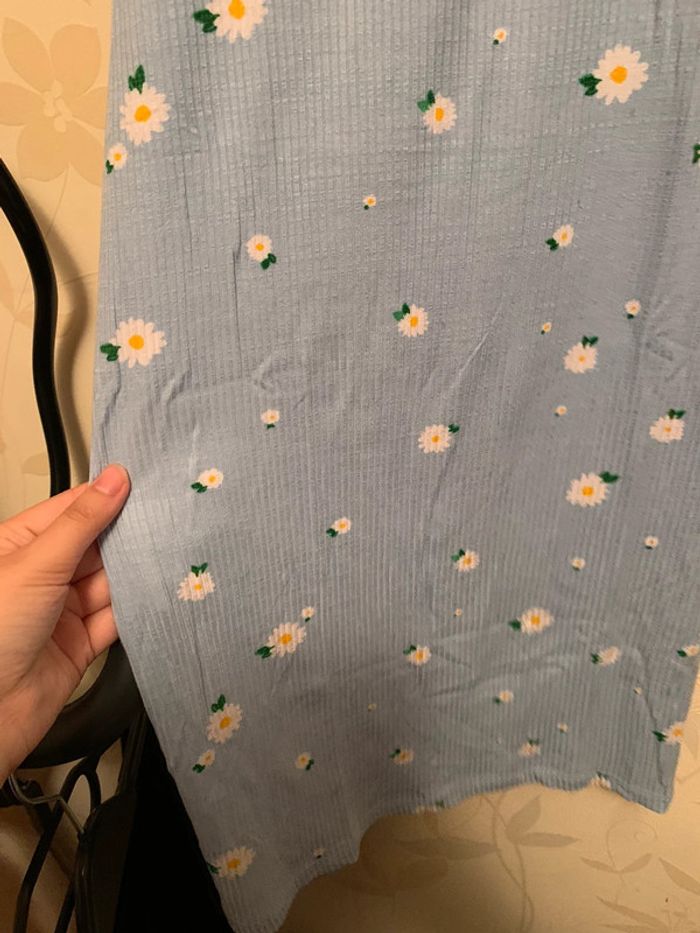Robe mignonne fleuris taille M - photo numéro 5