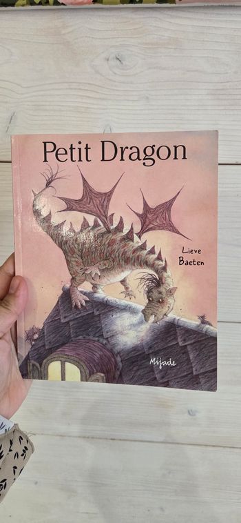 Petit Dragon
