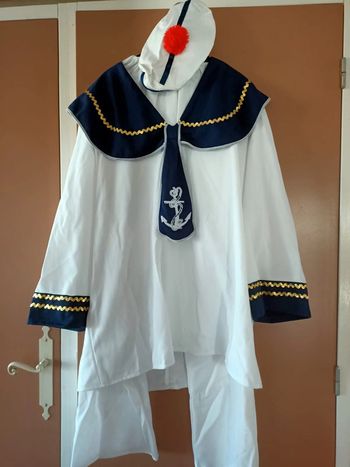 Costume marin