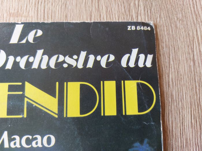 Disque vinyle 45 tours Le Grand Orchestre du Splendid Macao - photo numéro 3