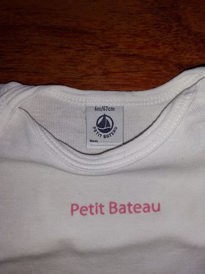 Lot bodies 6 mois - photo numéro 4