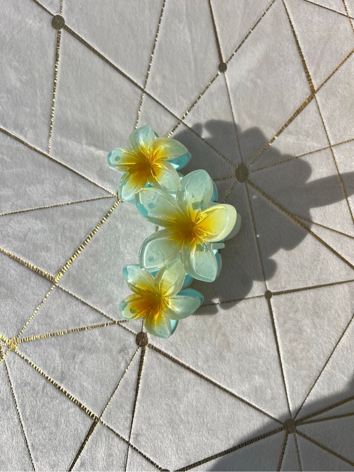 Pince à cheveux fleurs - photo numéro 2