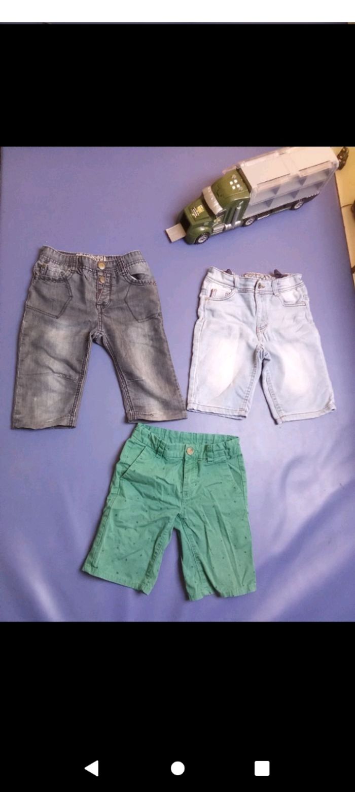 Lot de 3 bermudas garçon, mi saison, été , jean, vert, Kiabi, tao et orchestra 7 ans