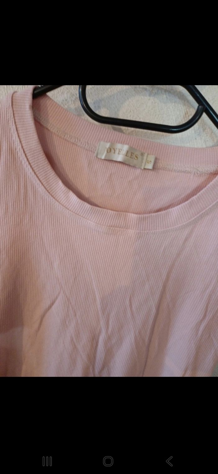 T.shirt femme taille S - photo numéro 2