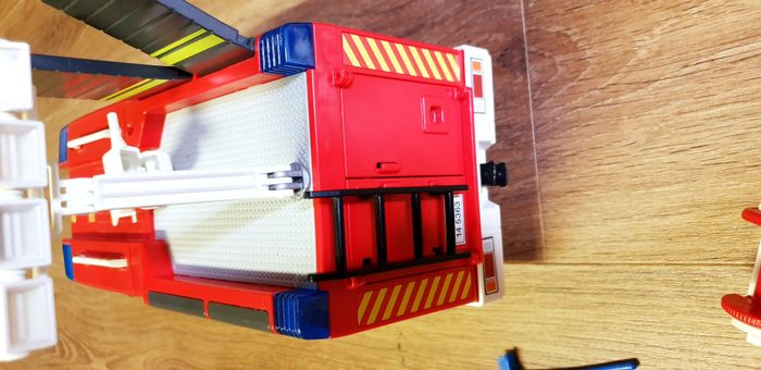 Playmobil - Camion pompiers - photo numéro 8