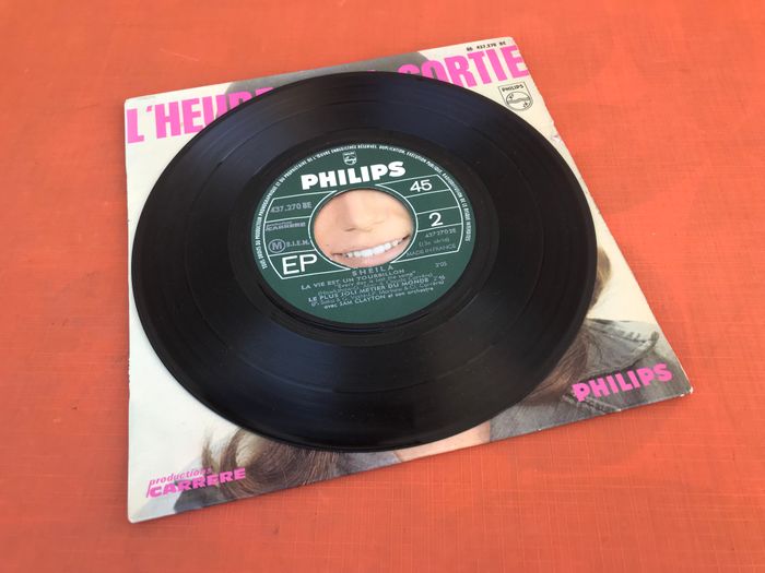Vinyle 45 tours Sheila L' Heure de la sortie (1966) Philips 437.270 BE - photo numéro 4