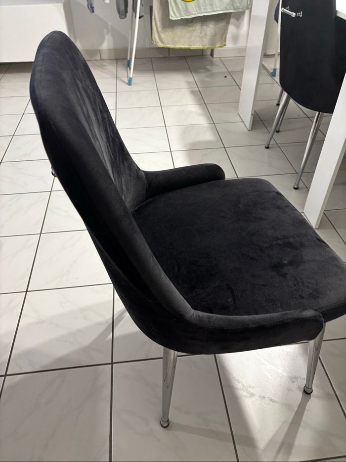 Chaise design grise foncé velours pieds métal chromé - photo numéro 4