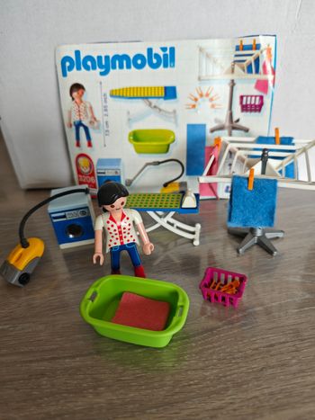 Playmobil 3206 Ménagère et buanderie